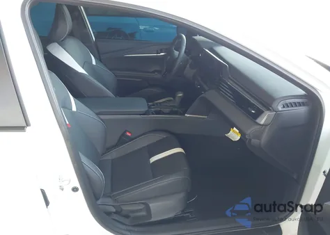 2025 Toyota Camry Se z USA, uszkodzony, nr VIN 4T1DAACK5SU161209